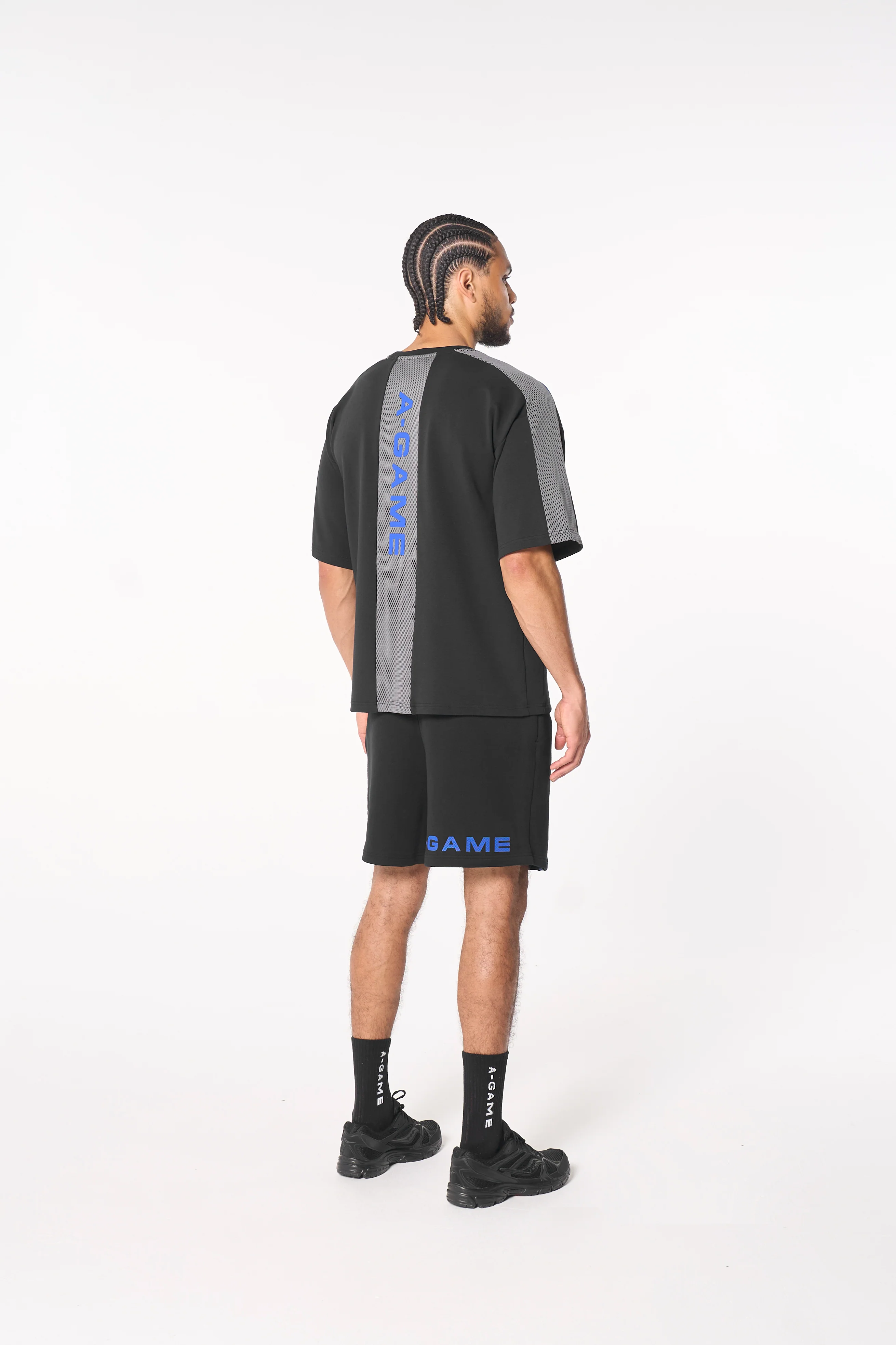 Men's Mesh Panelled Sweat Shorts - Black / Cobalt Blue - Image 5