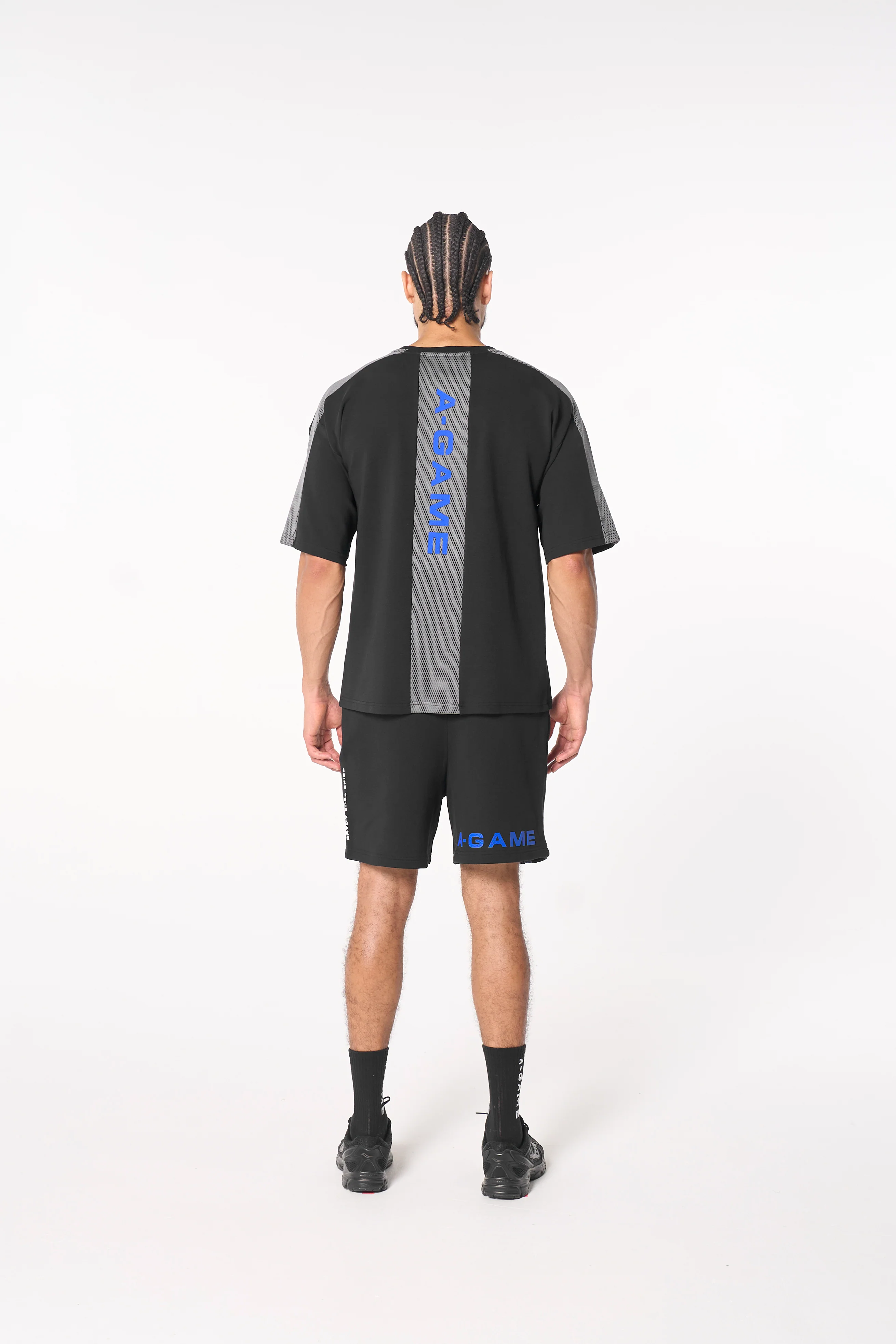 Men's Mesh Panelled Sweat Shorts - Black / Cobalt Blue - Image 6