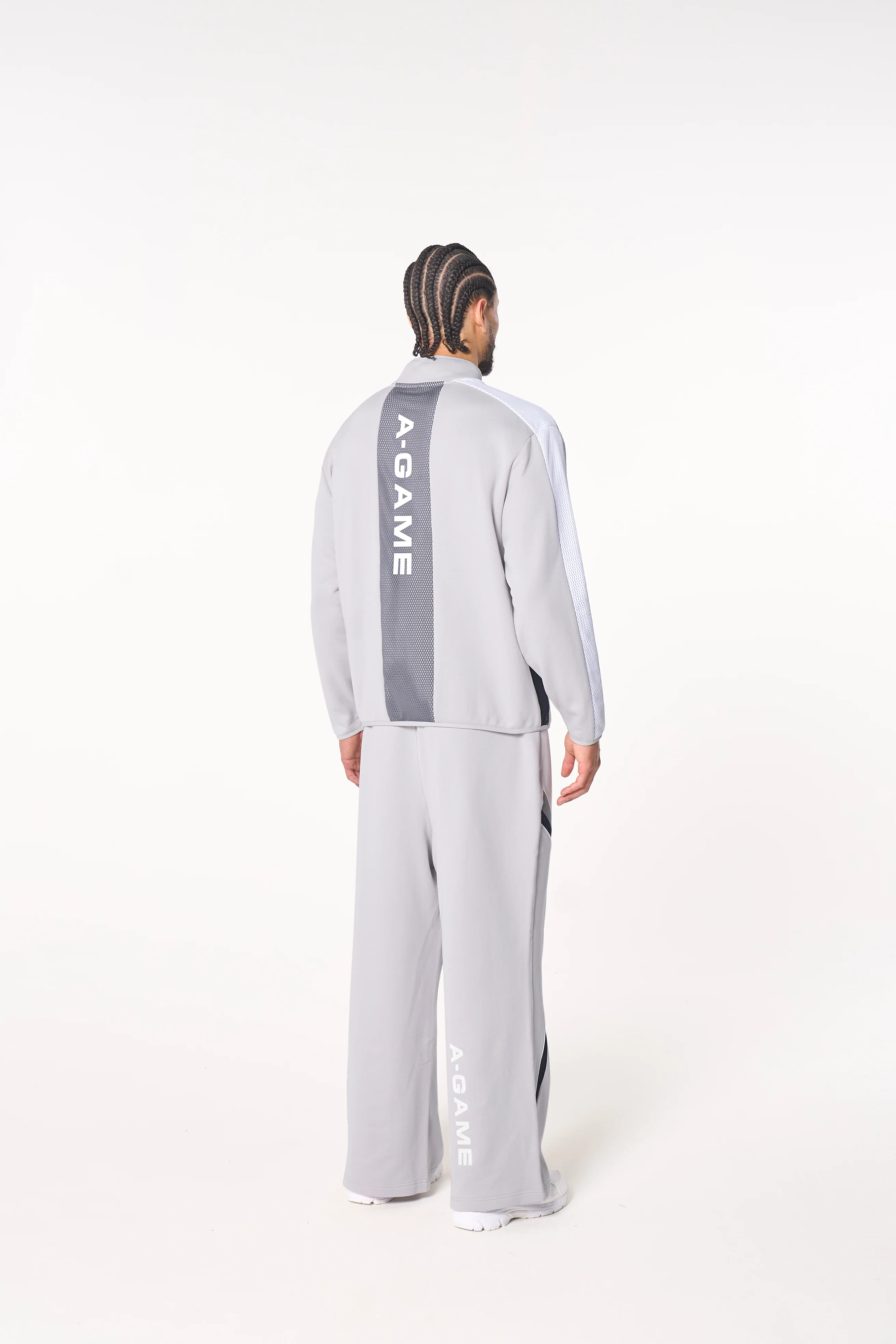 Men's Panelled Mesh Sport Half Zip - Grey / Black - Image 8