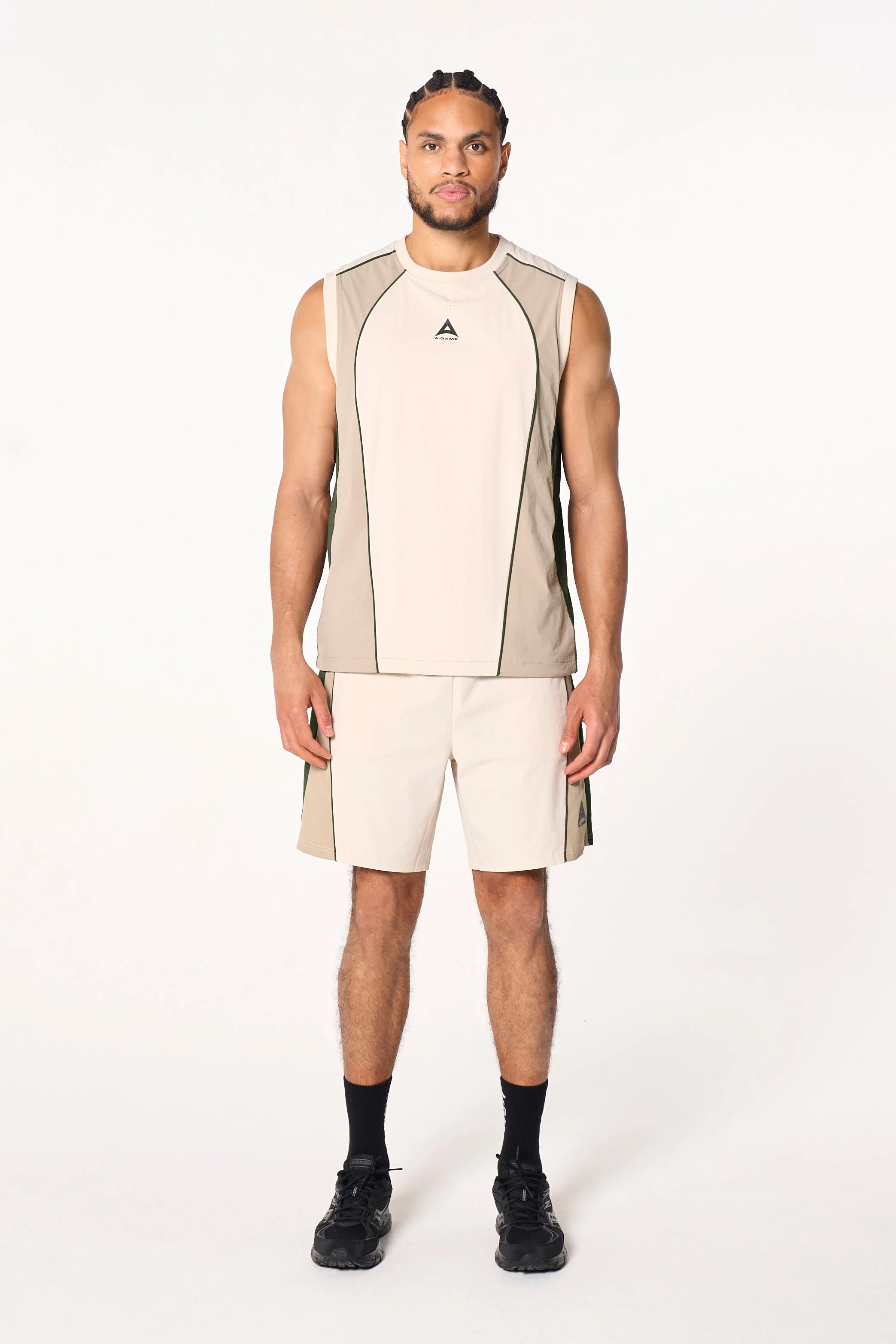 Men's Textured Shorts - Beige / Mid Brown