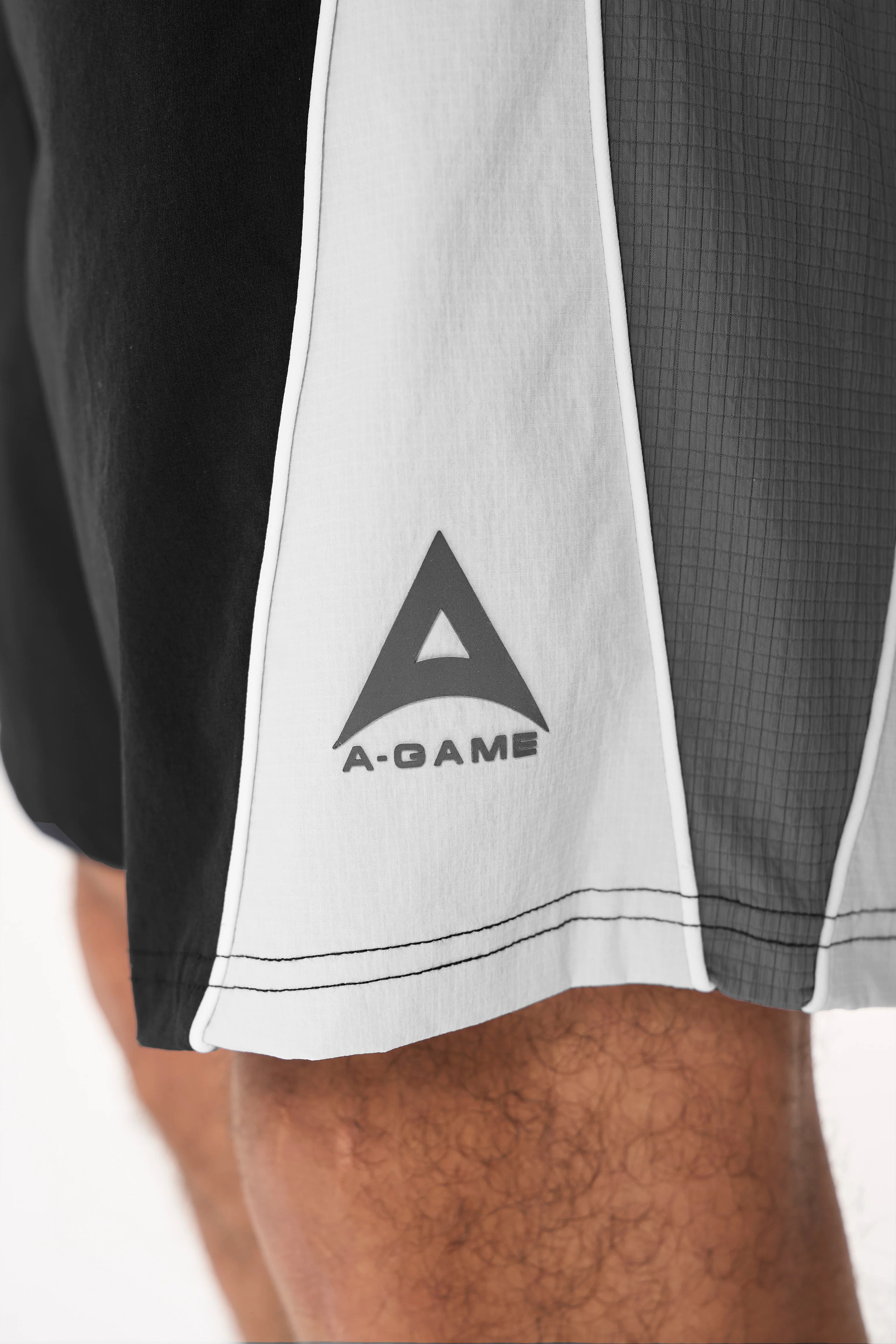 Men's Textured Shorts - Black / Light Grey - Image 2