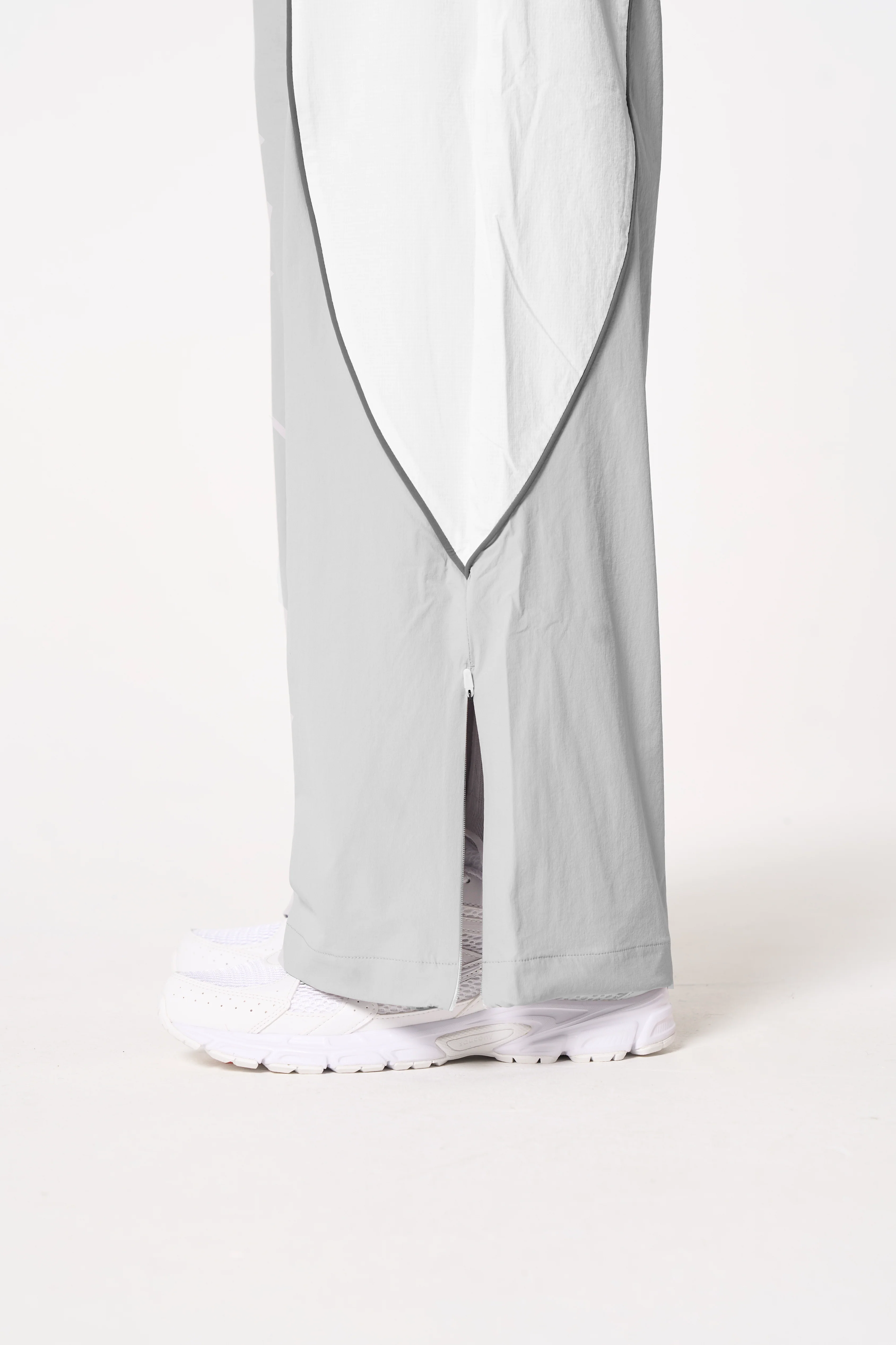 Men's Textured Track Pants - Grey / White - Image 4