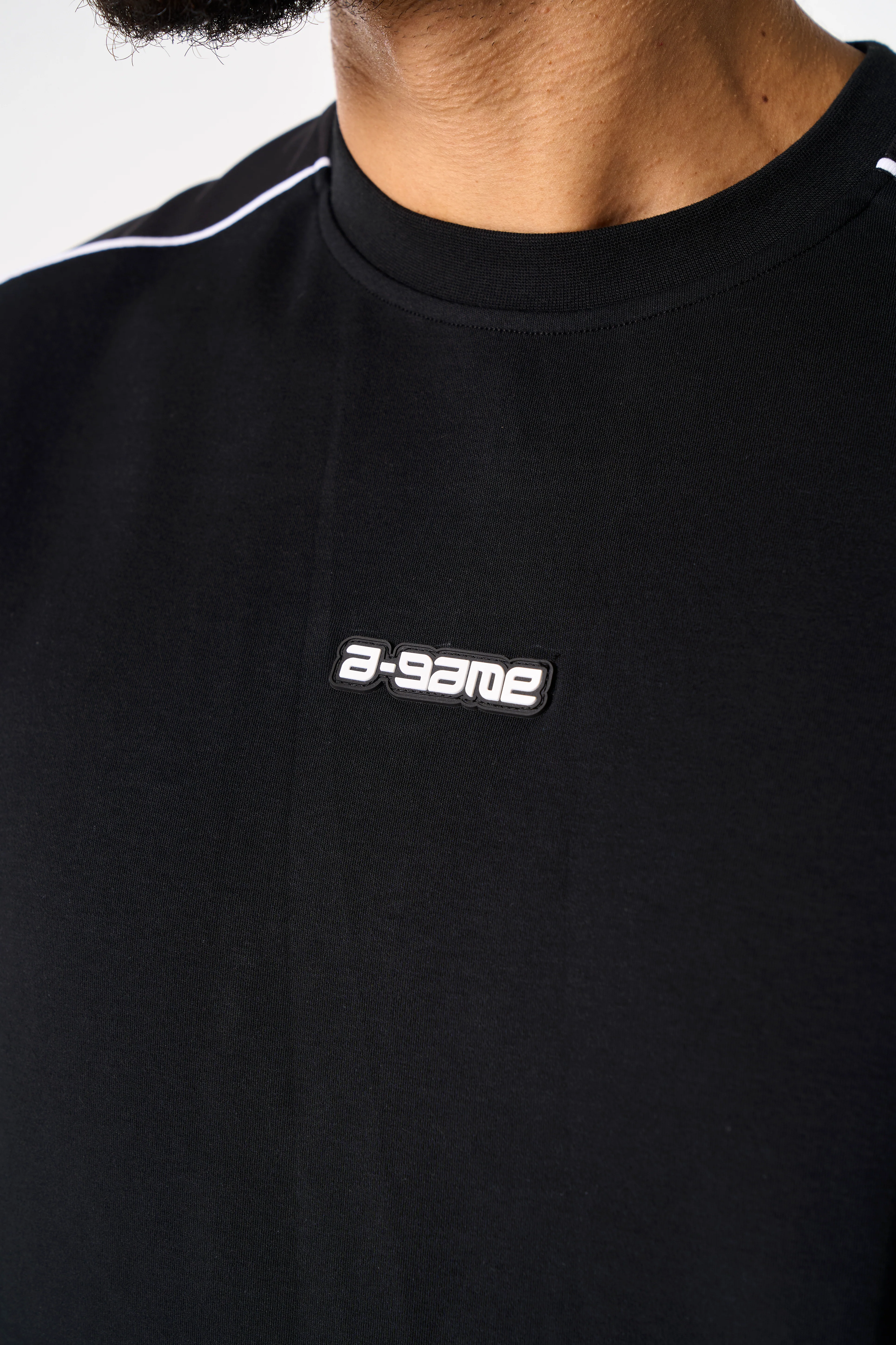 Men's Seam Detail Tech T-Shirt - Black - Image 2