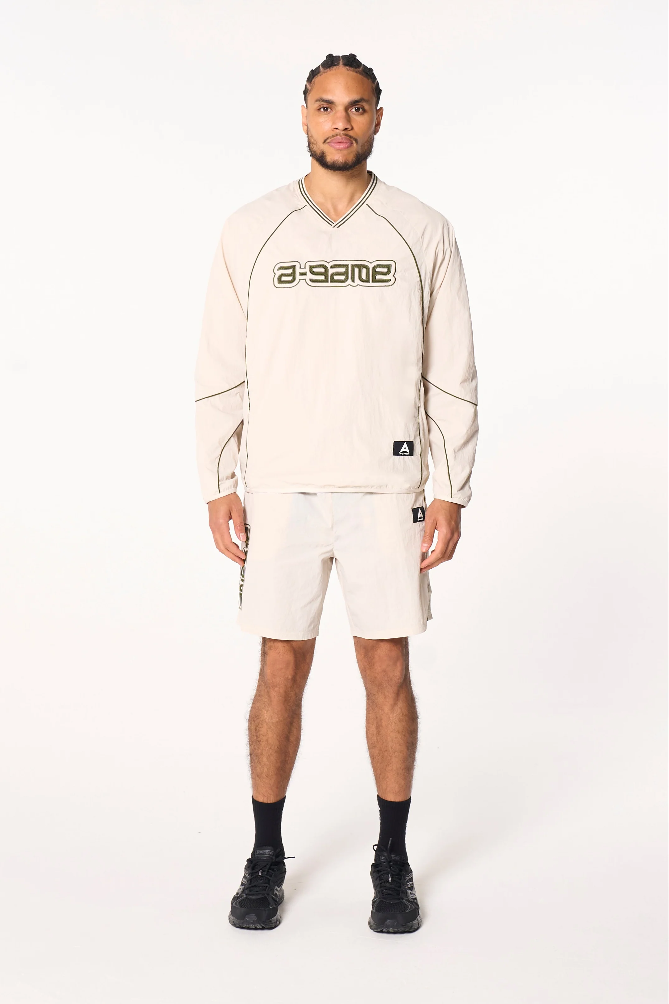 Men's Woven Tech Popper Shorts - Beige