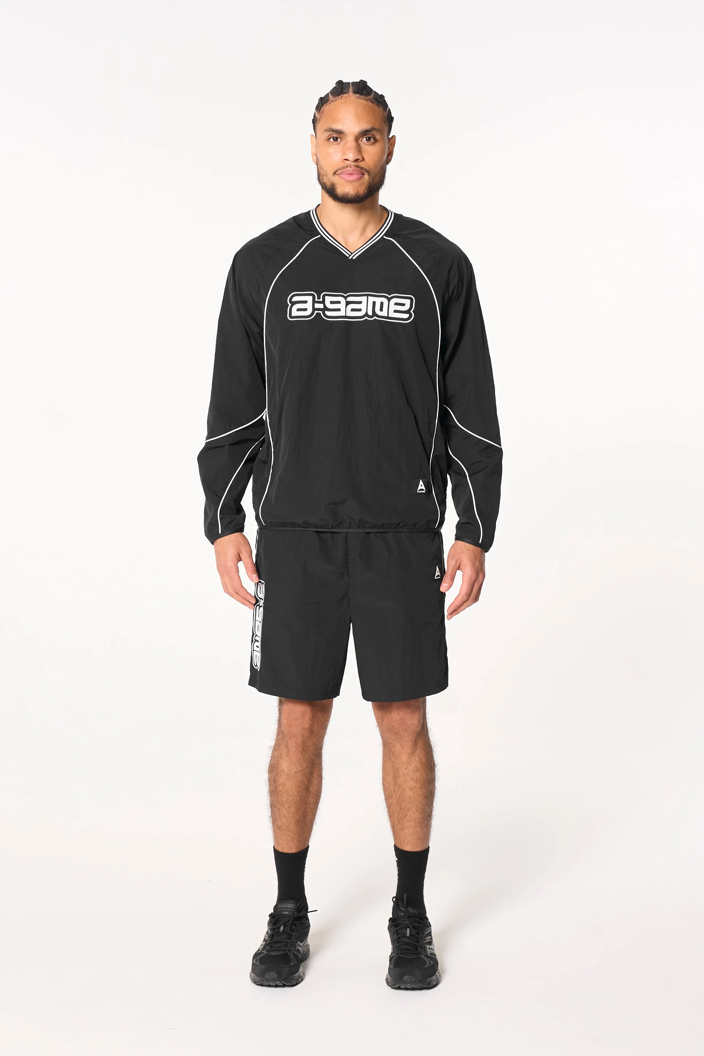 Men's Woven Tech Popper Shorts - Black