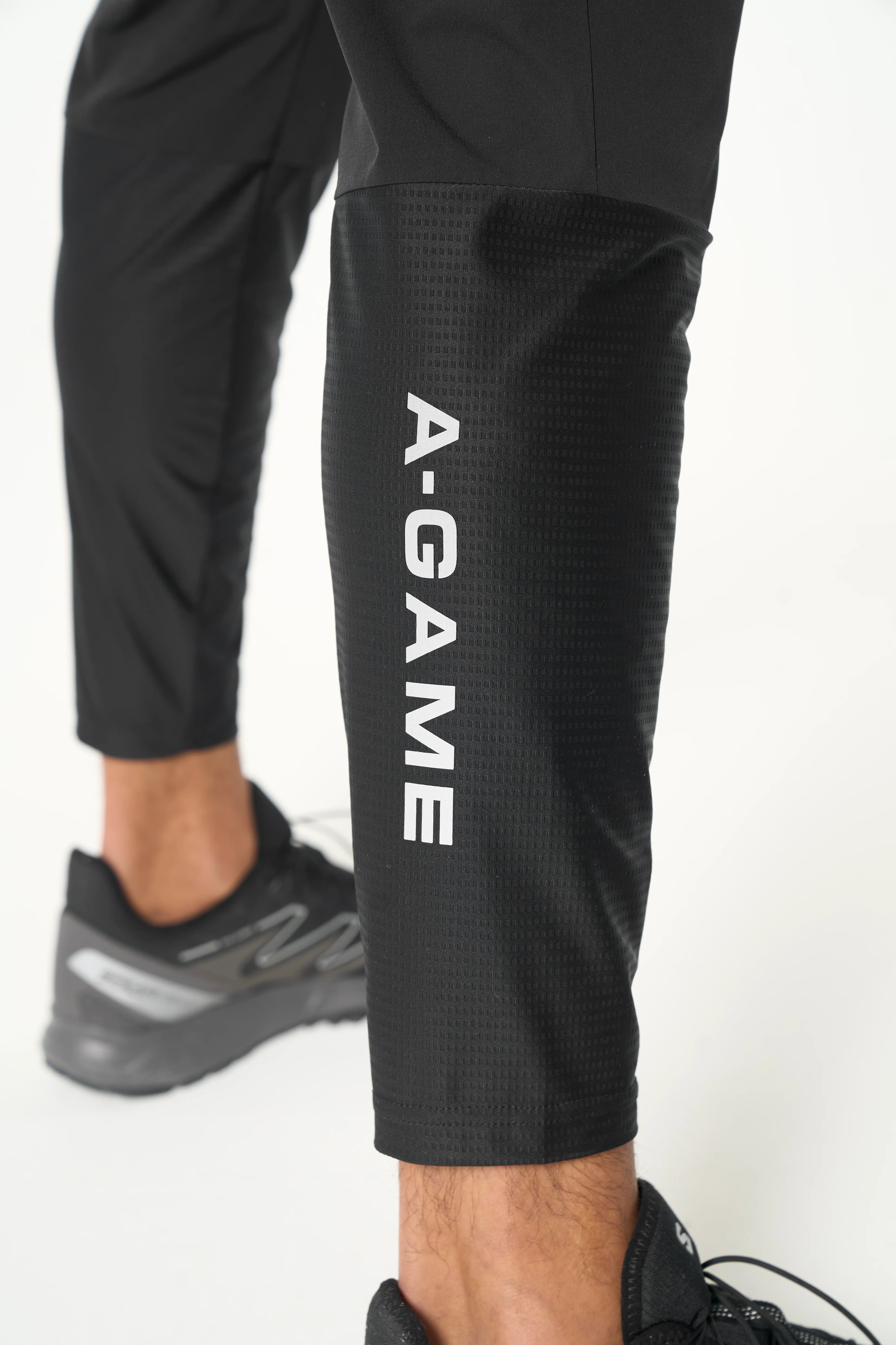 Men's Lightweight Training Pants - Black - Image 2