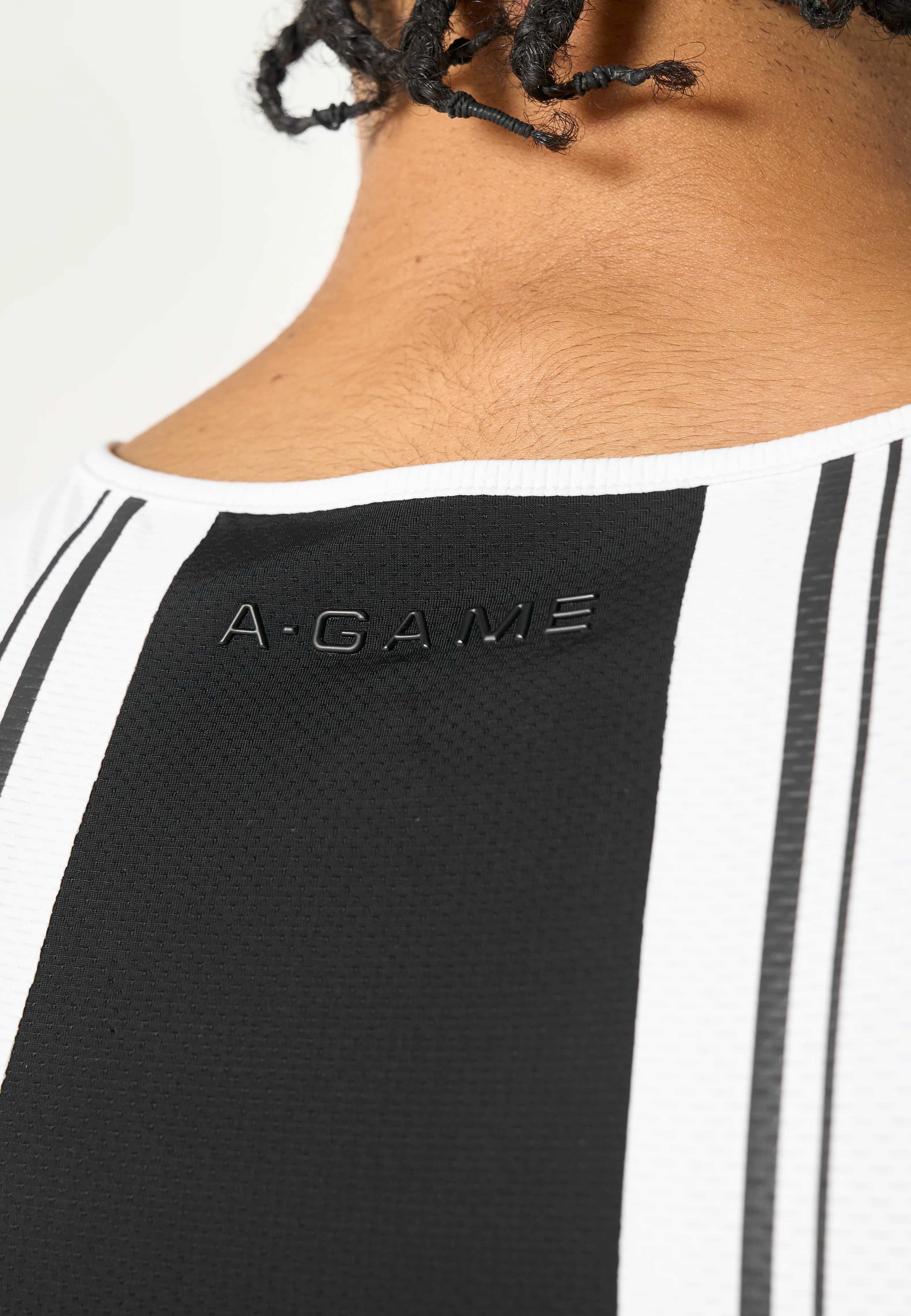 Men's Curved Hem Training Vest - White - Image 3