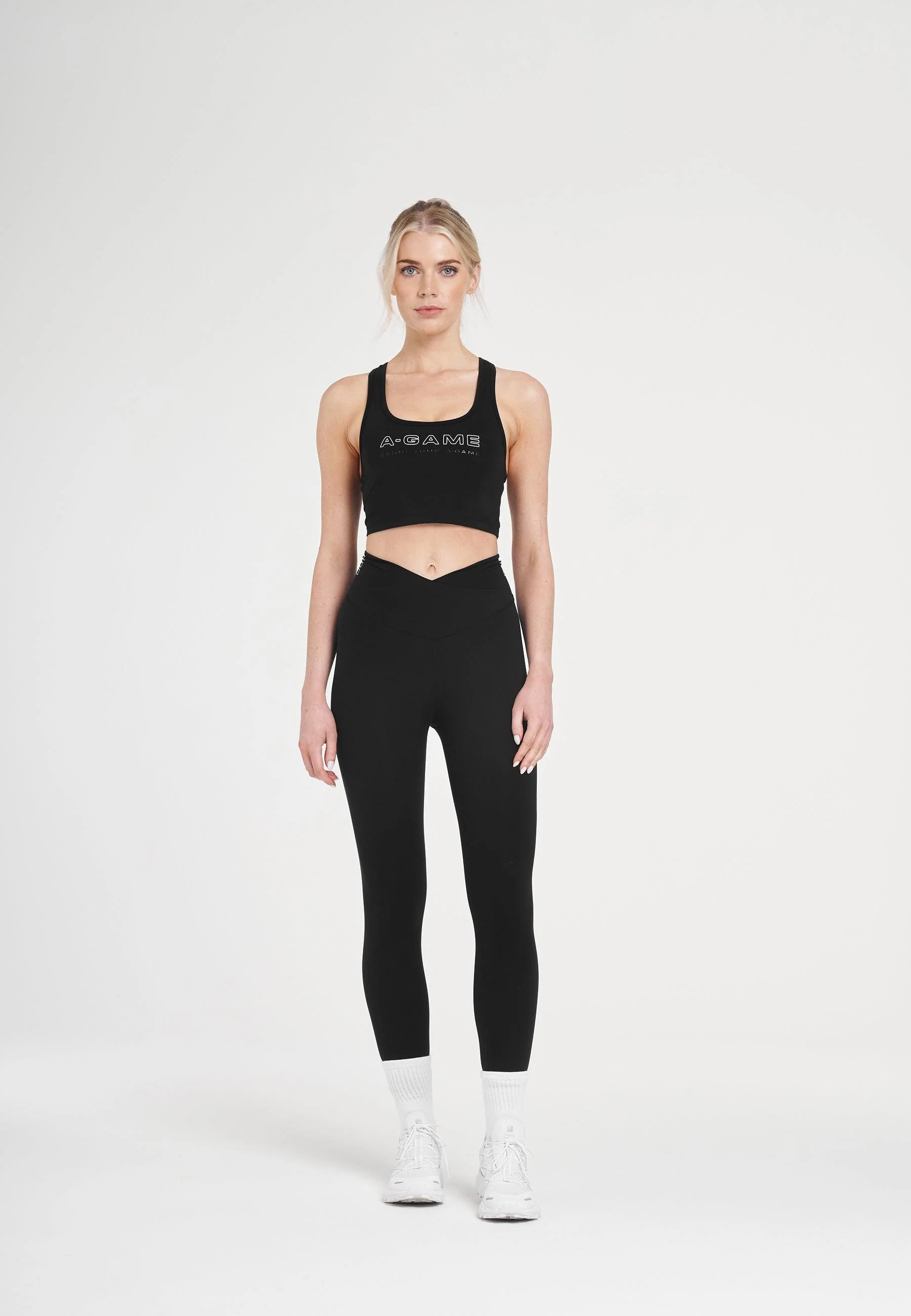 Women's Square Neck Sports Bra - Black - Image 3